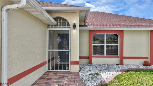 1118 NW 17th ST, Cape Coral, FL 33993