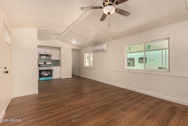 3663 N THISTLE Drive, Florence, AZ 85132