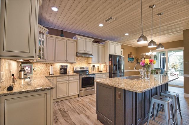 39 MEDALIST ROAD, Rotonda West, FL 33947