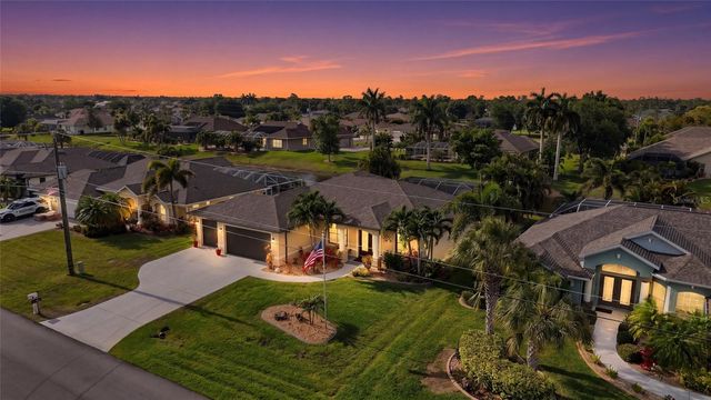 39 MEDALIST ROAD, Rotonda West, FL 33947