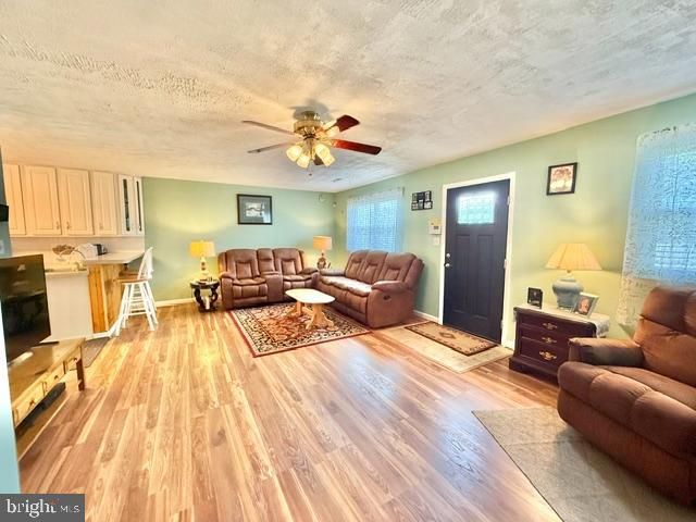 12 ROGERS CIR, Newark, DE 19702