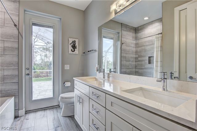 3707 Oasis BLVD, Cape Coral, FL 33914