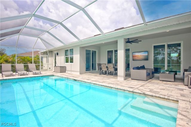 3707 Oasis BLVD, Cape Coral, FL 33914