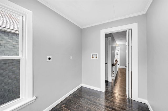 15 Myrtle Ave, Holyoke, MA 01040