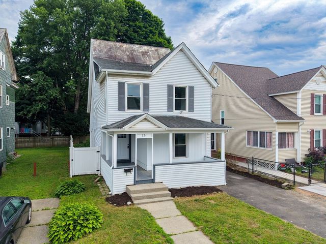 15 Myrtle Ave, Holyoke, MA 01040
