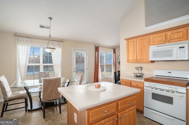 1104 Aqua Shore Drive, Mcdonough, GA 30252