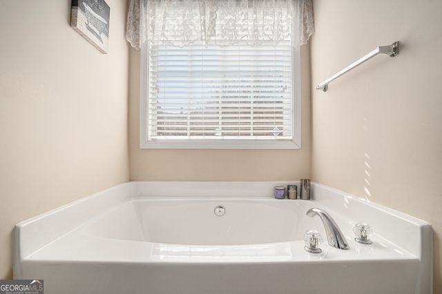 1104 Aqua Shore Drive, Mcdonough, GA 30252