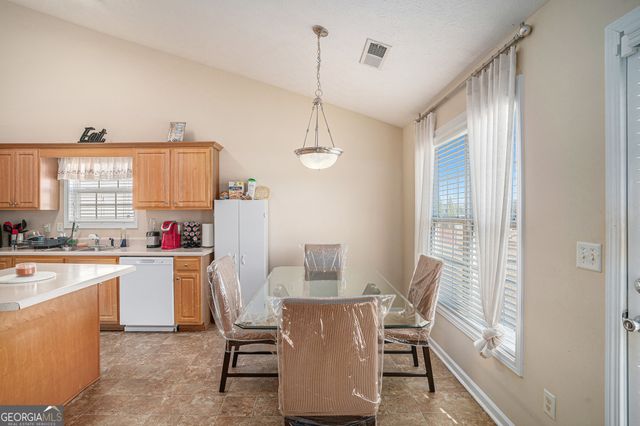 1104 Aqua Shore Drive, Mcdonough, GA 30252