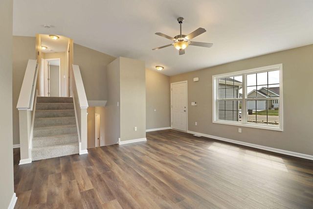 336 Parker DRIVE, Genoa City, WI 53128