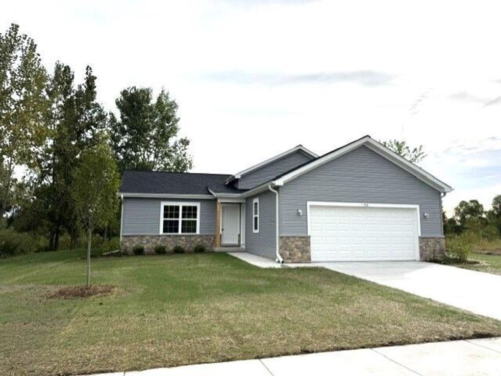 336 Parker DRIVE, Genoa City, WI 53128