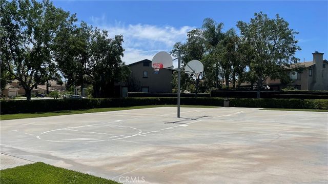 11416 Bridgeway Drive, Riverside, CA 92505