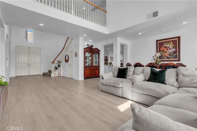 11416 Bridgeway Drive, Riverside, CA 92505