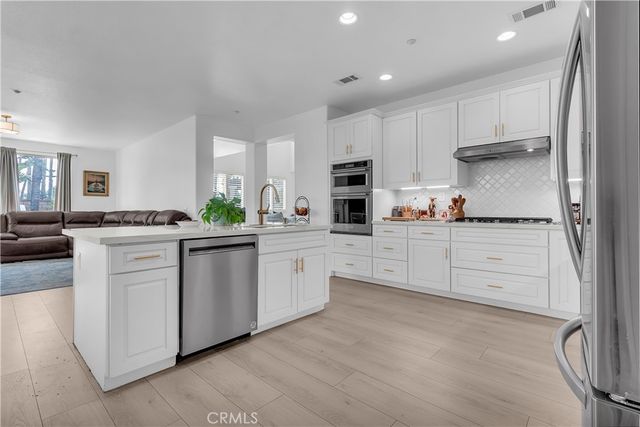 11416 Bridgeway Drive, Riverside, CA 92505