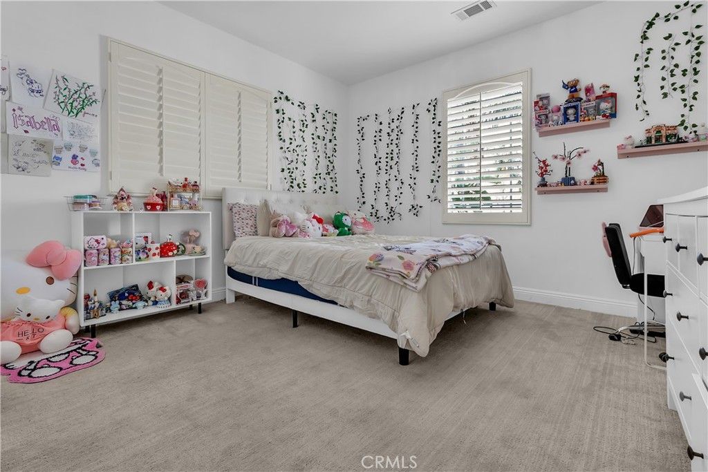 Image 25 of property listing at 11416 Bridgeway Drive, Riverside, CA 92505