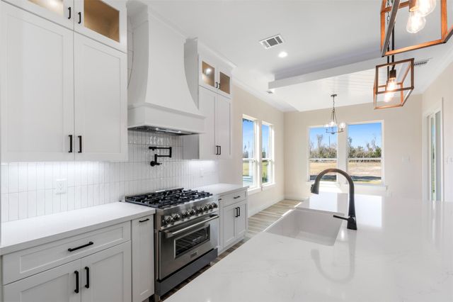 4221 Mallard Lane, Baytown, TX 77523