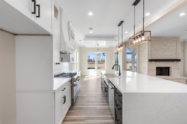 4221 Mallard Lane, Baytown, TX 77523