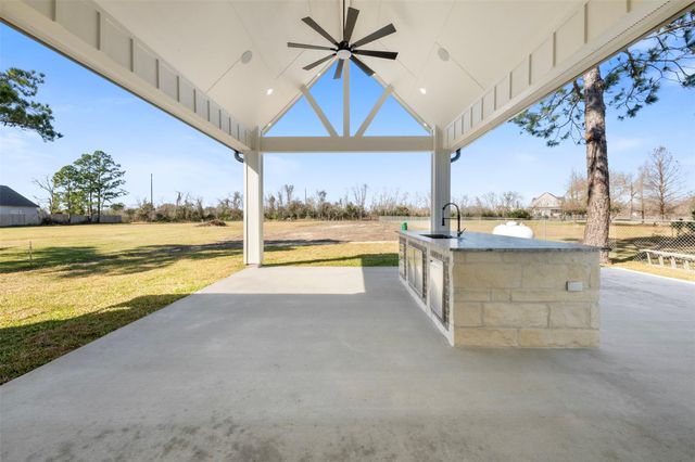 4221 Mallard Lane, Baytown, TX 77523