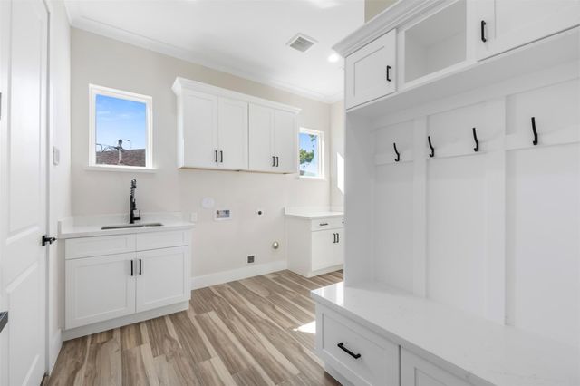 4221 Mallard Lane, Baytown, TX 77523