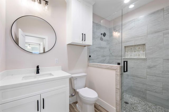 4221 Mallard Lane, Baytown, TX 77523