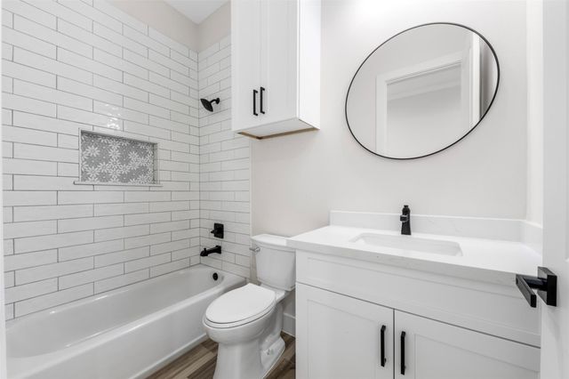 4221 Mallard Lane, Baytown, TX 77523