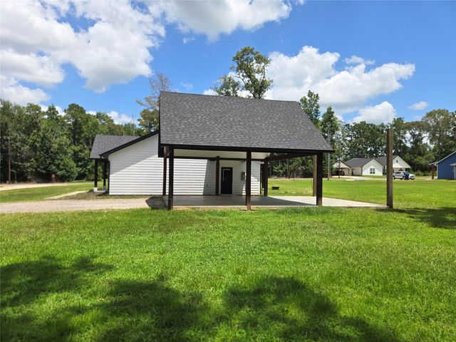 141 Summer Place, Livingston, TX 77351