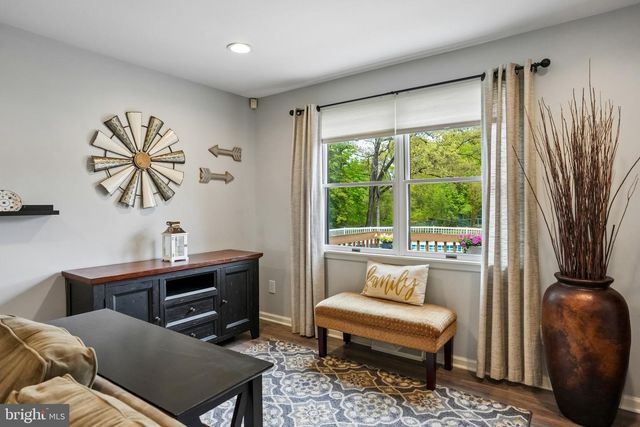 905 BRIDGEBORO ST, Delran, NJ 08075