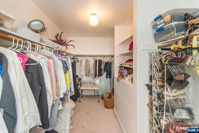 19 Morning Watch Road, Wayne, NJ 07470