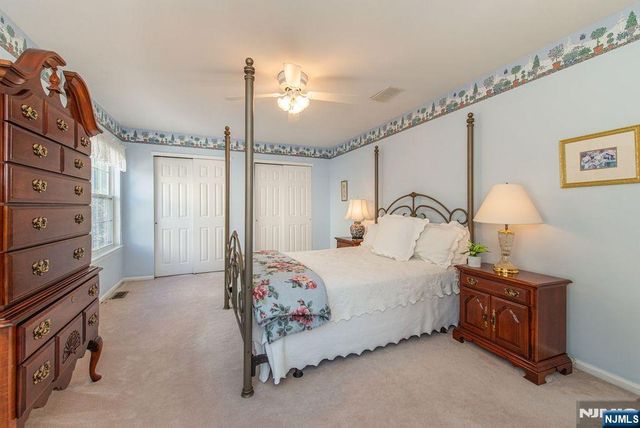 19 Morning Watch Road, Wayne, NJ 07470