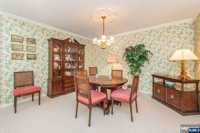 19 Morning Watch Road, Wayne, NJ 07470