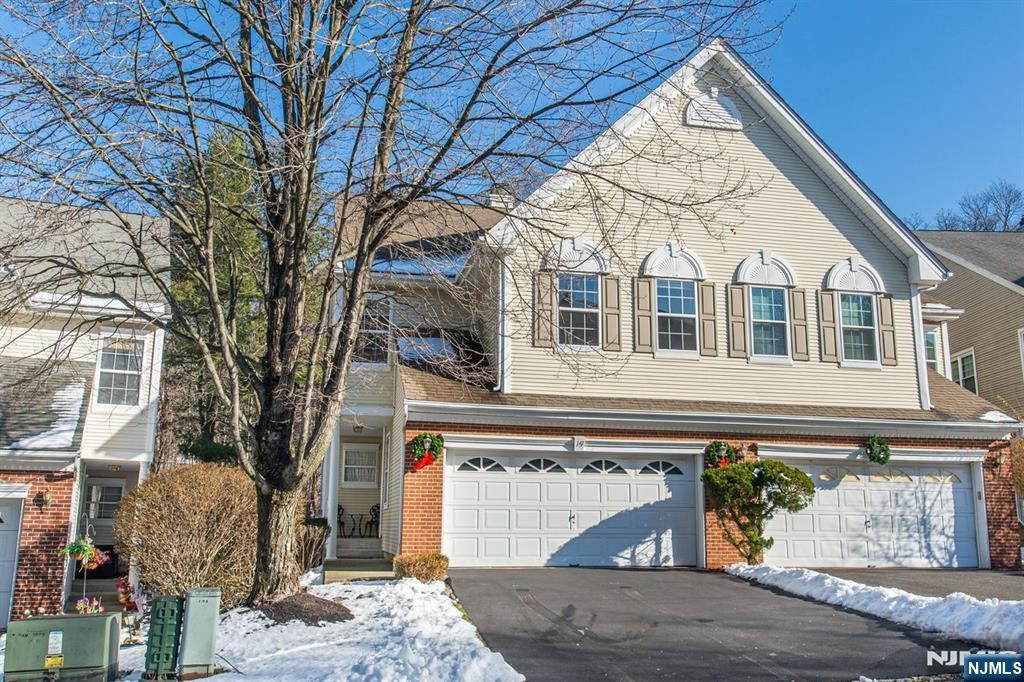 19 Morning Watch Road, Wayne, NJ 07470