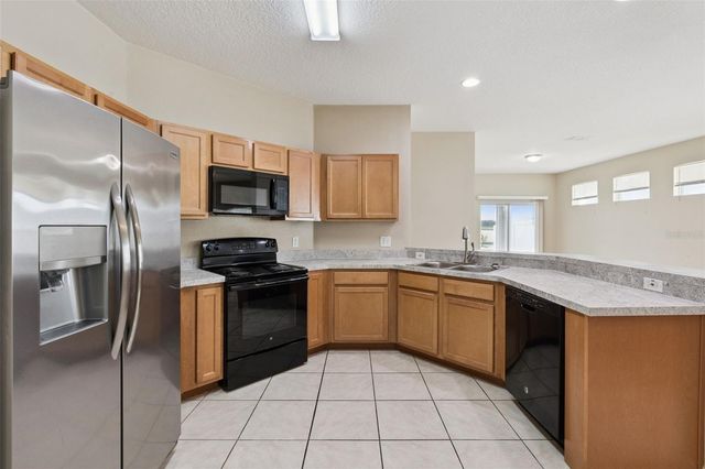 1324 KELLOGG DRIVE, Tavares, FL 32778