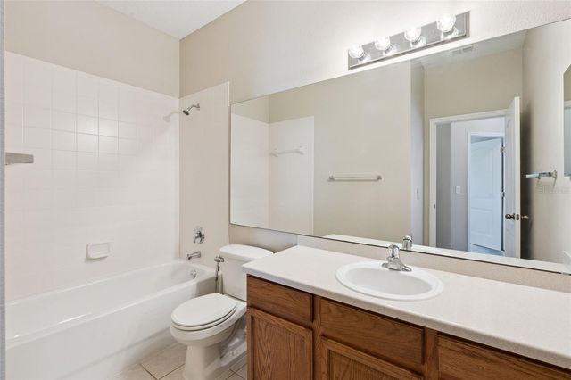 1324 KELLOGG DRIVE, Tavares, FL 32778