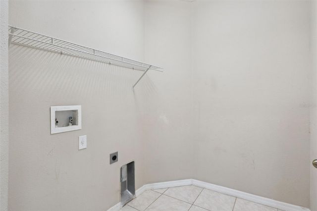 1324 KELLOGG DRIVE, Tavares, FL 32778