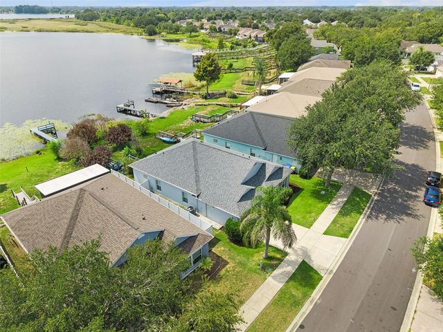 1324 KELLOGG DRIVE, Tavares, FL 32778
