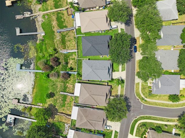 1324 KELLOGG DRIVE, Tavares, FL 32778