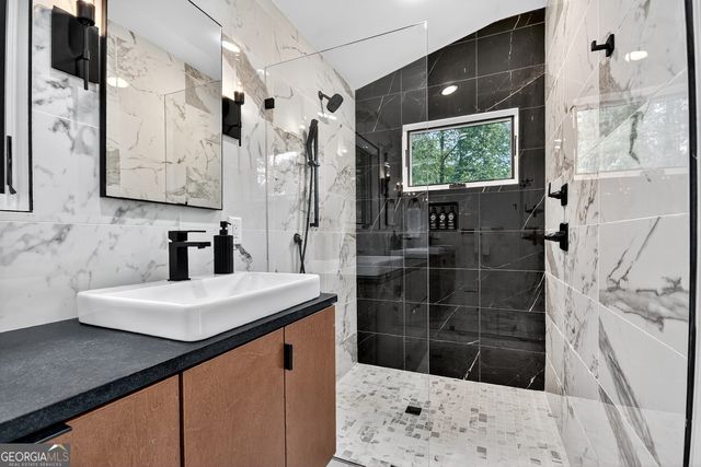 271 Toccoa Preserve Court, Blue Ridge, GA 30513