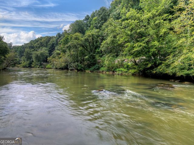 271 Toccoa Preserve Court, Blue Ridge, GA 30513