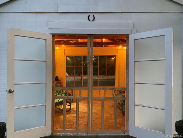 5845 E Bridge Lane NE, Cutchogue, NY 11935