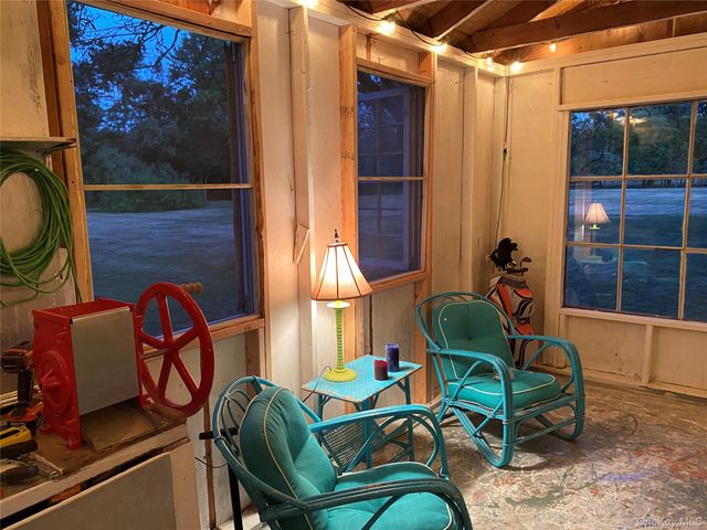 5845 E Bridge Lane NE, Cutchogue, NY 11935