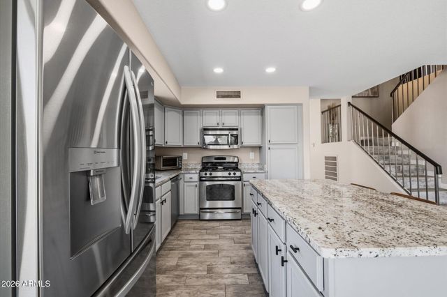 4821 W GARY Way, Laveen, AZ 85339