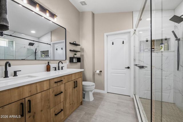 4821 W GARY Way, Laveen, AZ 85339