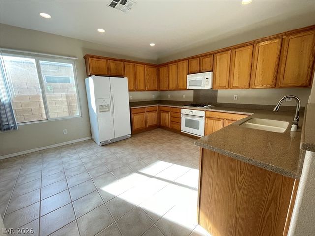 2928 PITGAVENY Avenue, Henderson, NV 89044