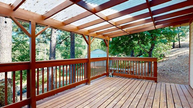 15386 Little Valley Rd, Grass Valley, CA 95949