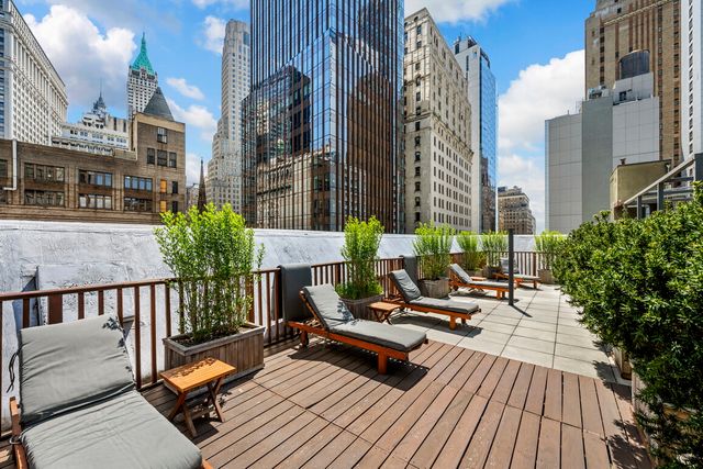 120 GREENWICH Street PHC, New York City, NY 10006