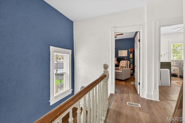7527 Woodland Avenue, St Louis, MO 63143