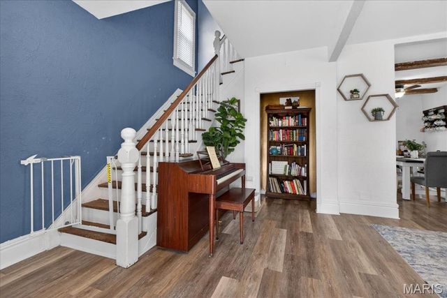 7527 Woodland Avenue, St Louis, MO 63143