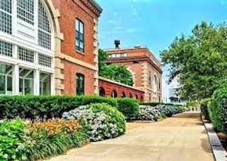 42 8th St 2110, Boston, MA 02129