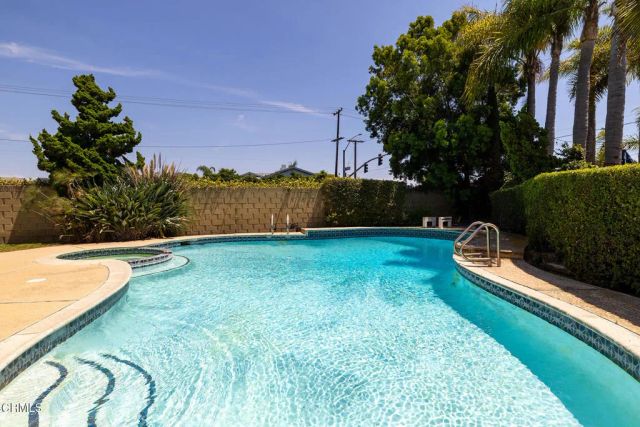16452 Whittier Lane, Huntington Beach, CA 92647