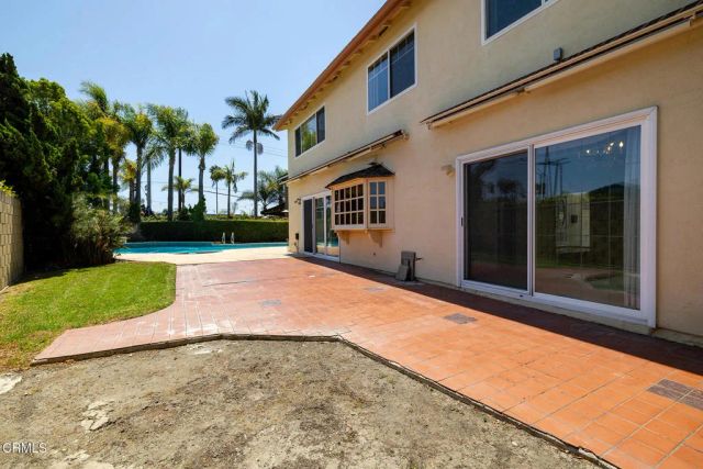 16452 Whittier Lane, Huntington Beach, CA 92647