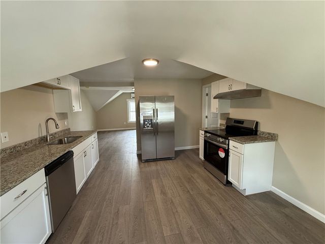 60 Whittier Avenue 3, Providence, RI 02909